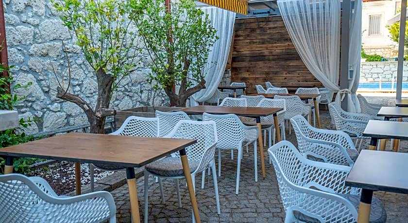 Neva Hotel Alacati