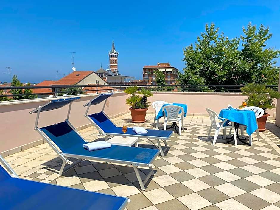 Palace Hotel Civitanova - stazione, centro città e mare