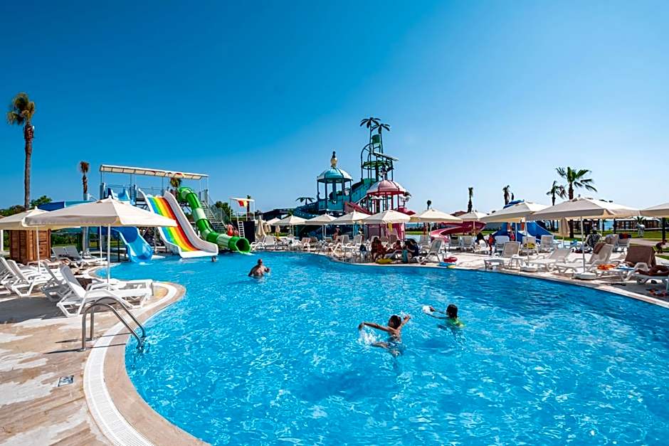 La Benata Beach Hotel