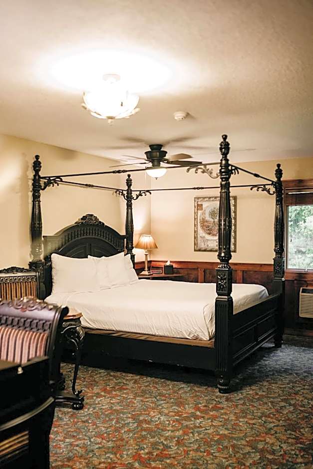 Sylvan Valley Lodge and Cellars