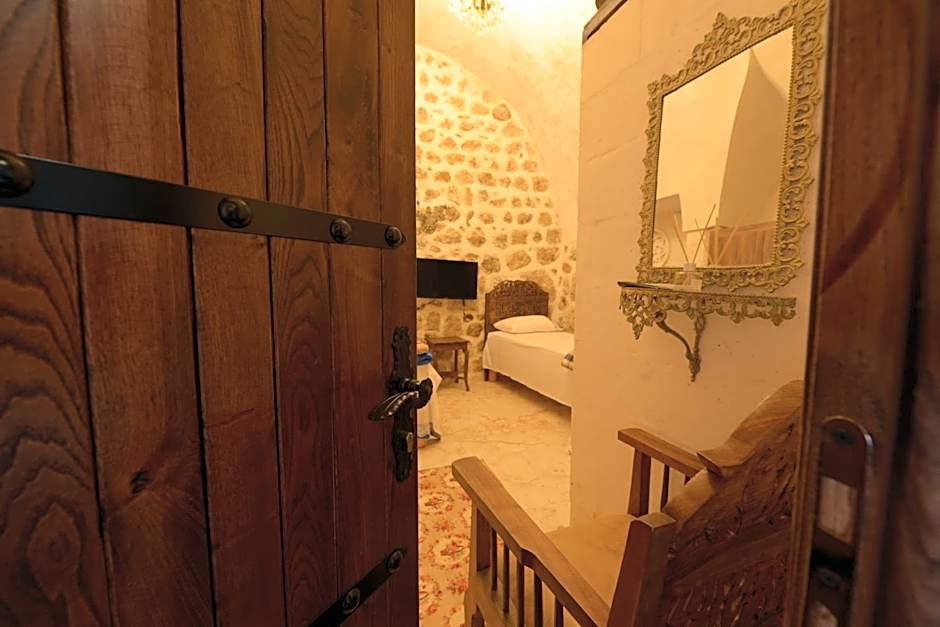 MERDİN BOUTİQUE HOTEL