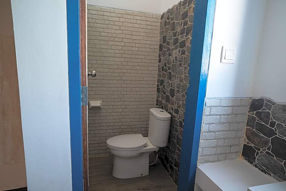 Atlas Gili Party Hostel