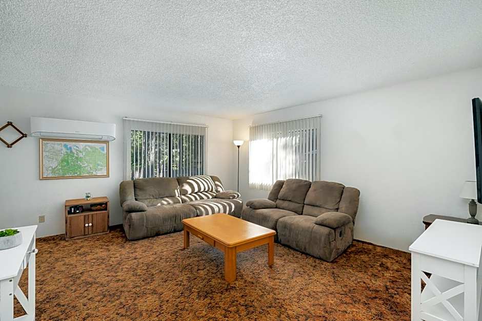 Escape to The Cabin, 1GB Fiber Ultrafast Wifi!