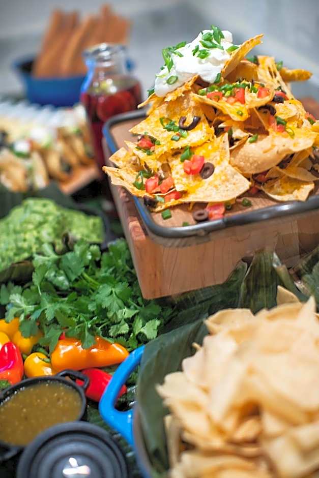 Renaissance by Marriott Minneapolis Bloomington Hotel