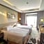 Ramada Plaza By Wyndham Fuzhou South