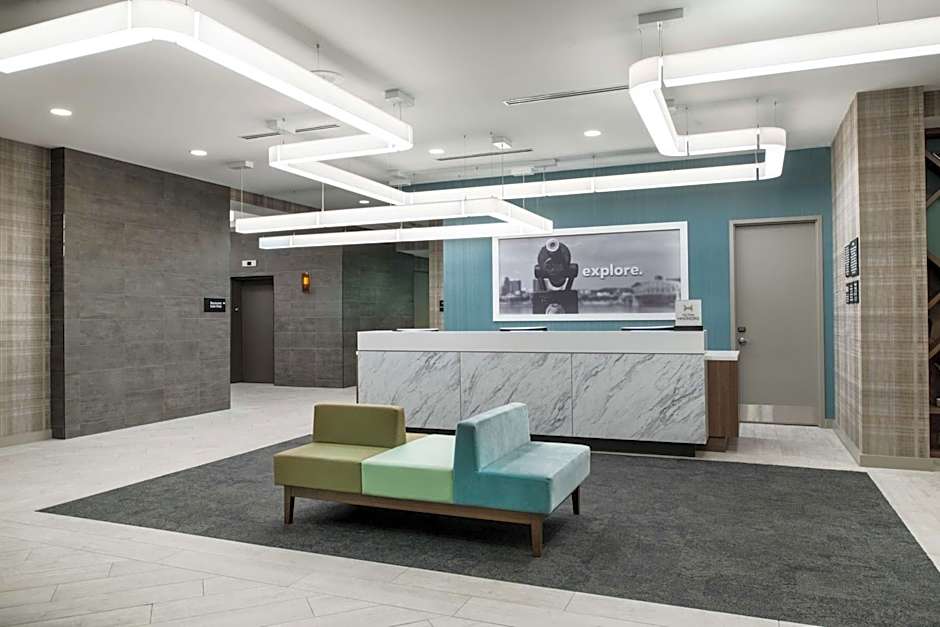 Hampton Inn By Hilton & Suites Miami Midtown, FL
