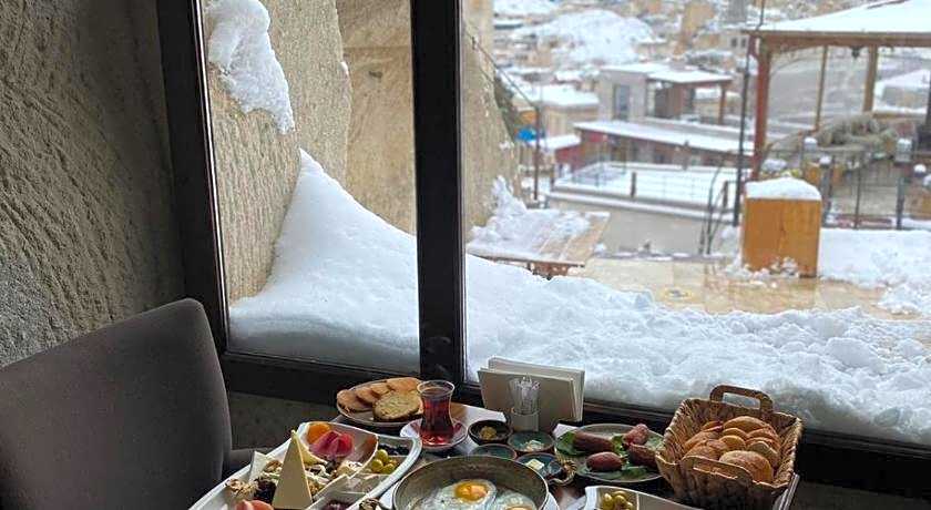 Artemis Cave Suites - Adults Only