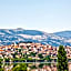 Anastassiou Hotel - Bike and motorcycle friendly hotel