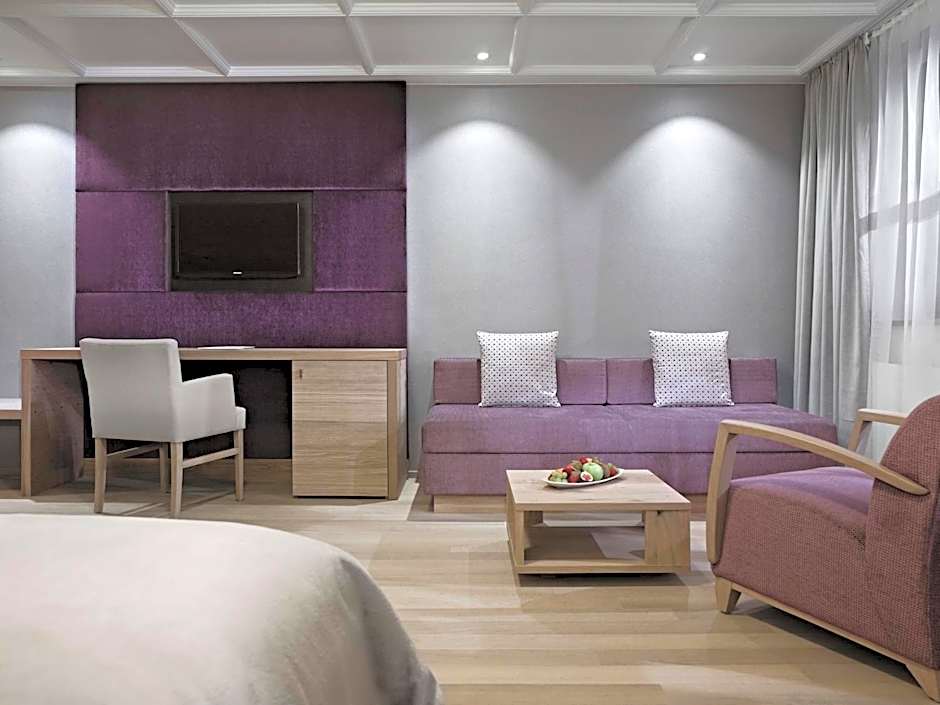 Schwarzer Adler Kitzbuhel - Adults Only