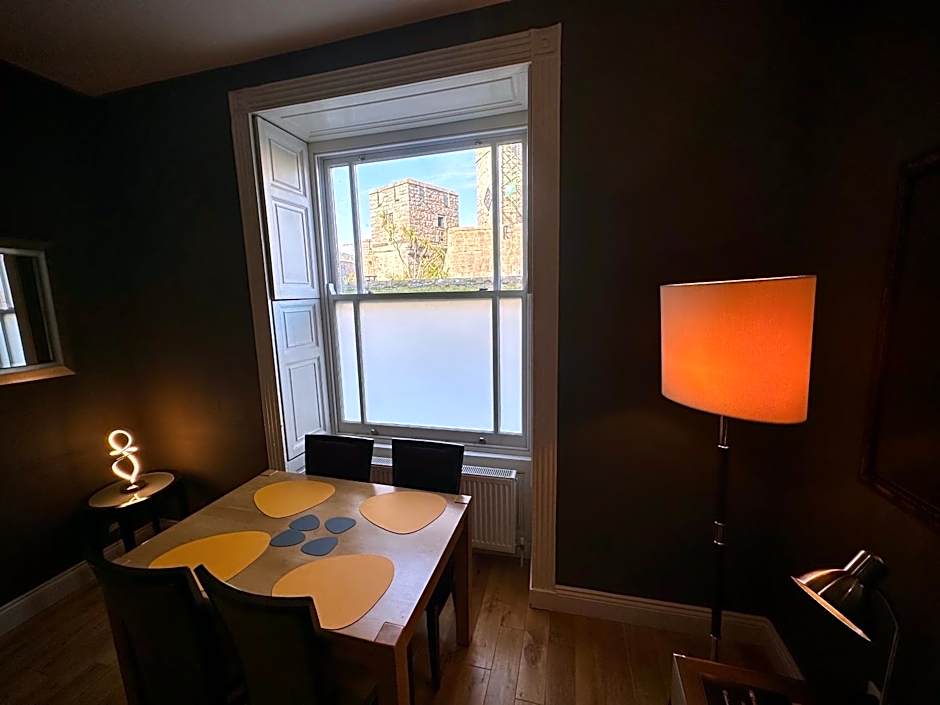 Halvard Apartments at Castletown