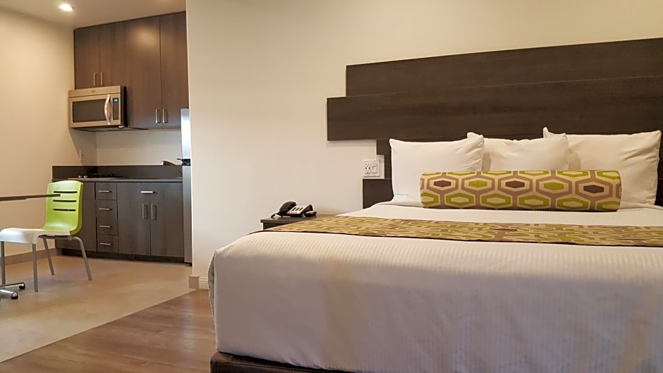 Jewel City Inn