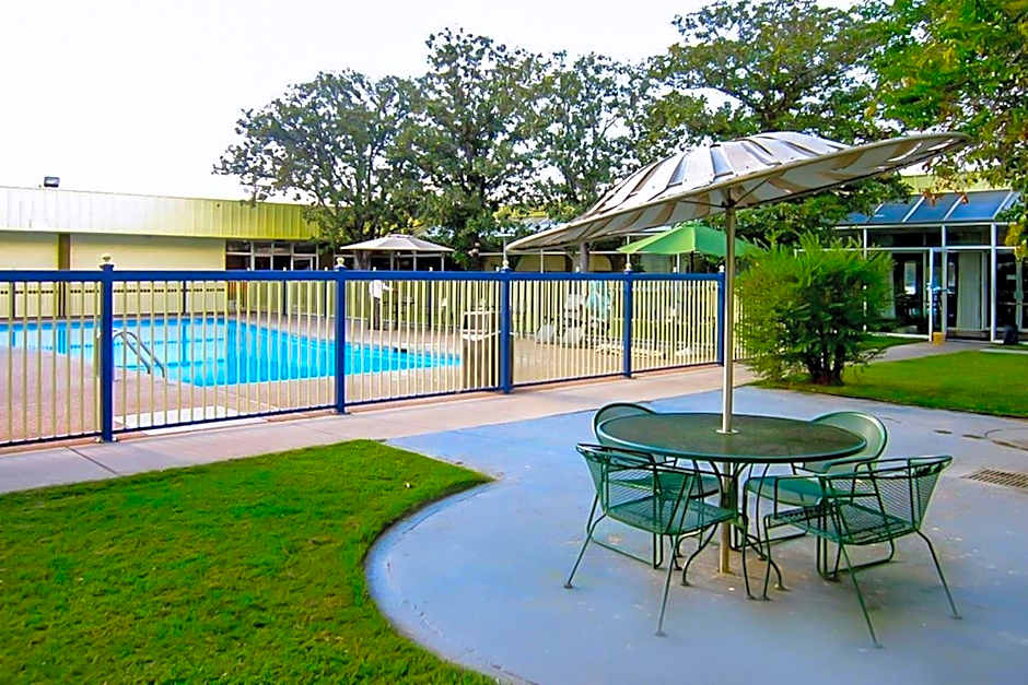 OYO Hotel Brownwood Hwy 67