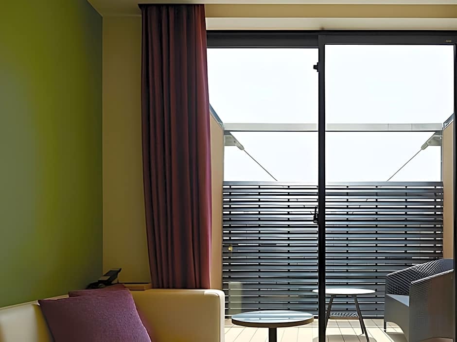 Candeo Hotels Matsuyama Okaido