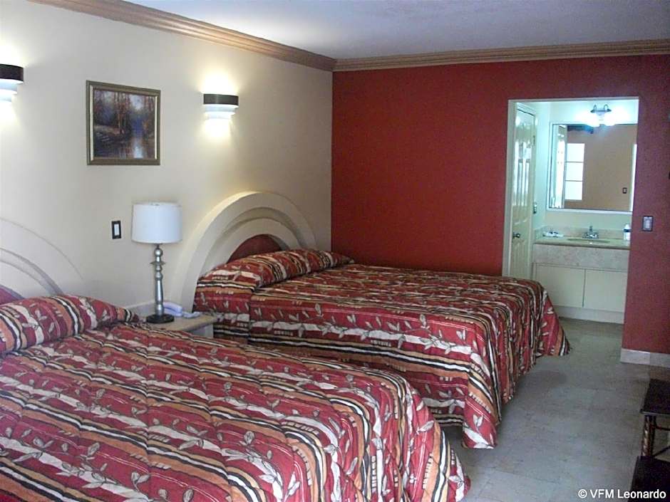 Hotel Pueblito Inn