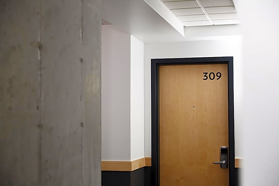 Le Dauphin Montréal Centre-Ville