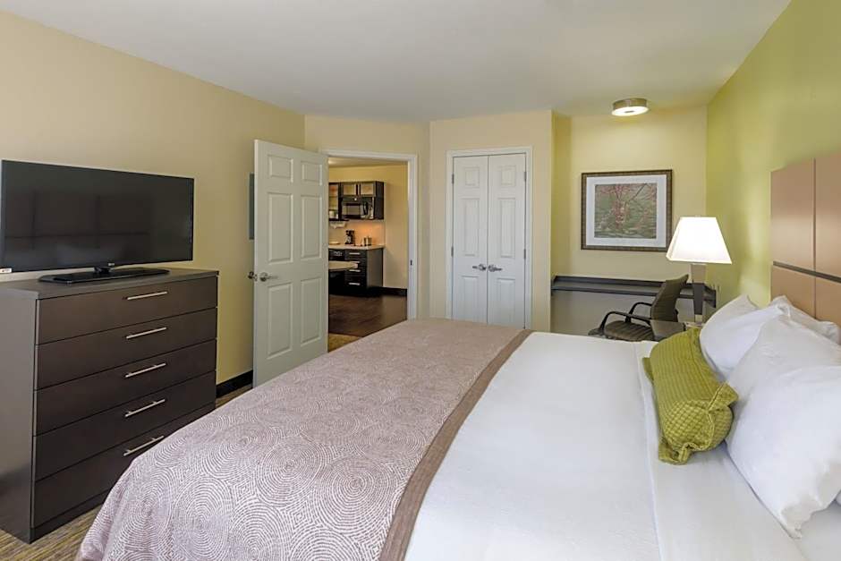 Candlewood Suites Del City By IHG