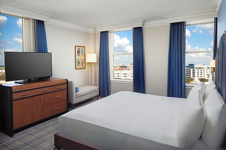 The Skirvin Hilton Oklahoma City