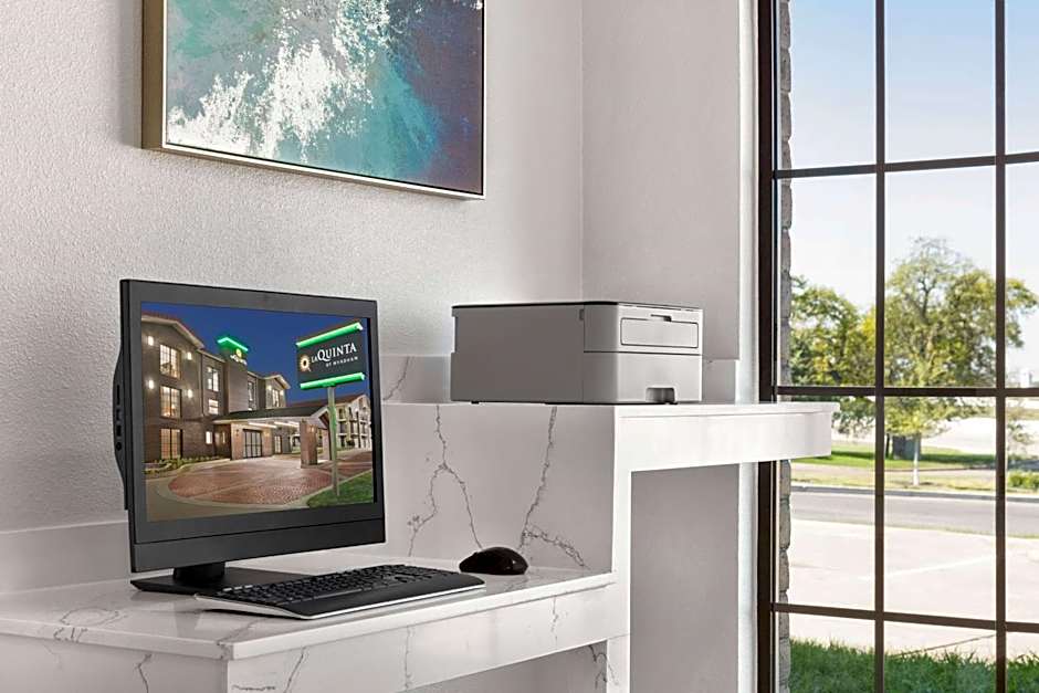 La Quinta Inn & Suites by Wyndham Temple