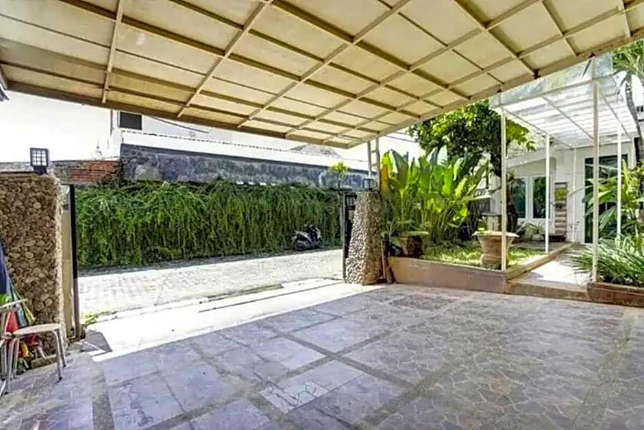 RedDoorz Syariah at Prapen Jaya Surabaya