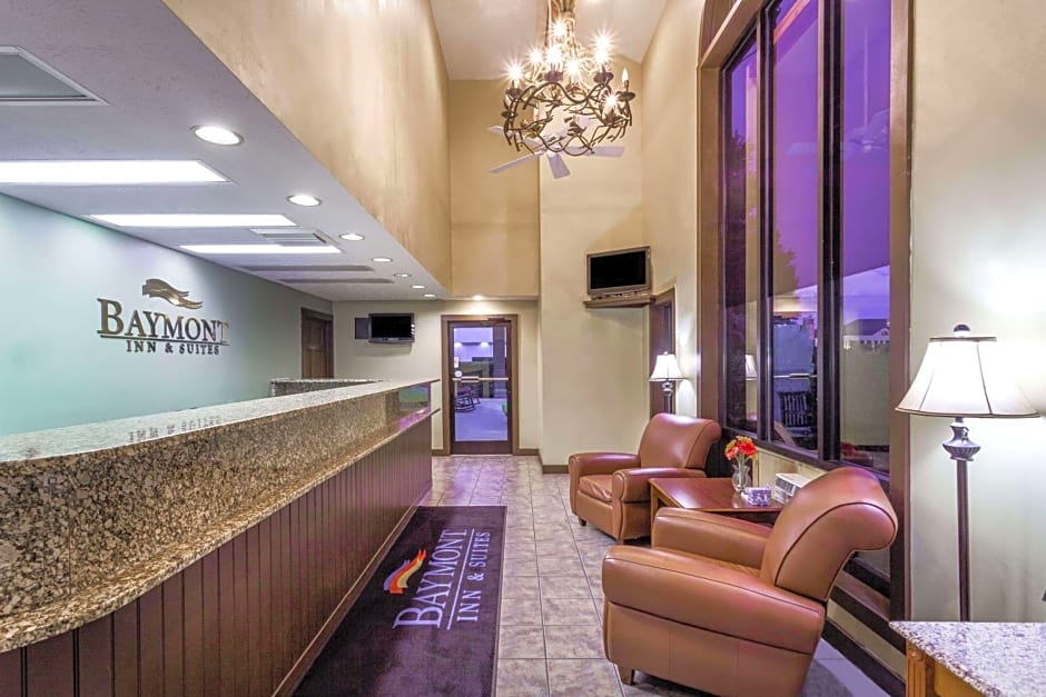 Baymont by Wyndham Pigeon Forge near Island Drive