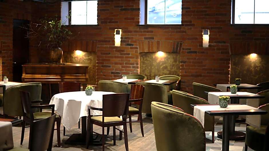 Best Western Santakos Hotel