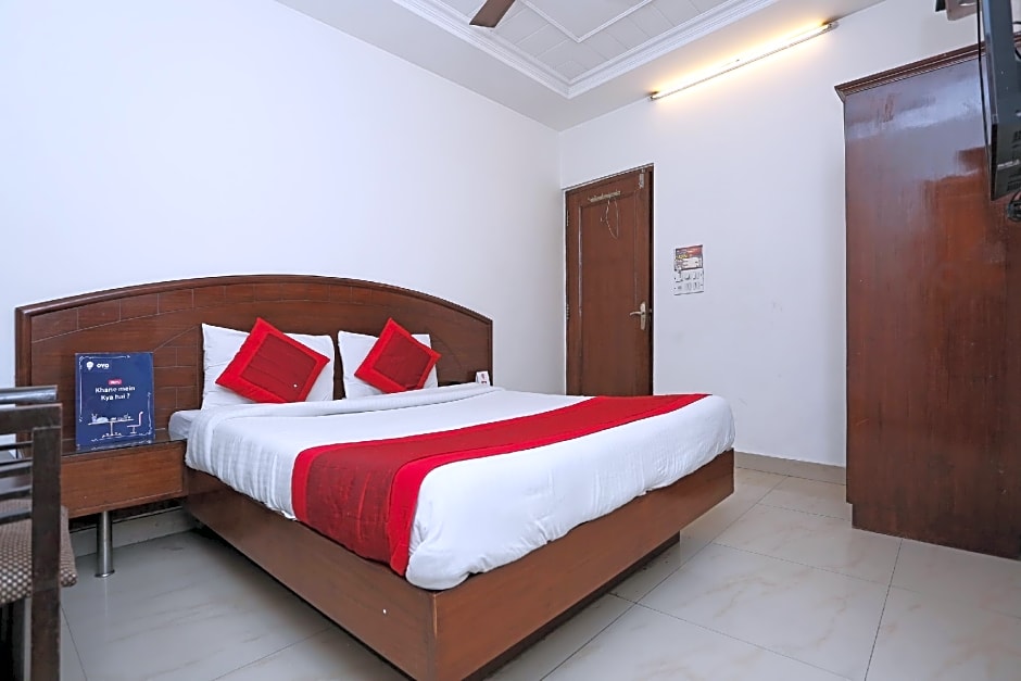 OYO 524 Hotel Sun International