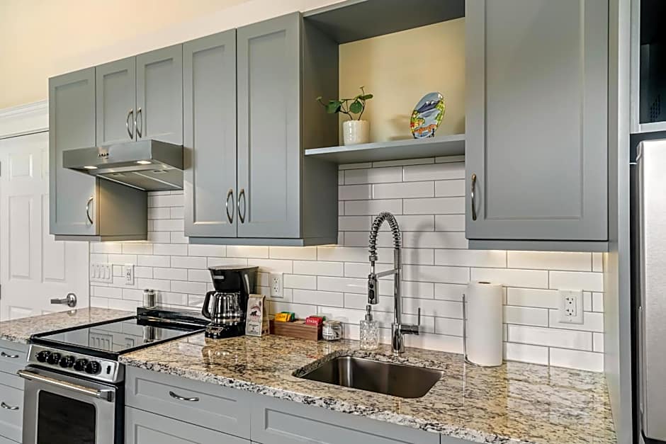 Stirling All Suites Hotel