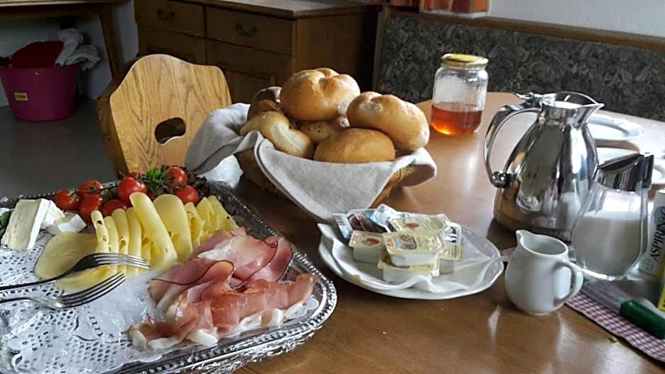 Gasthof Pension Traube