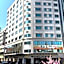 Grand Earl Hotel