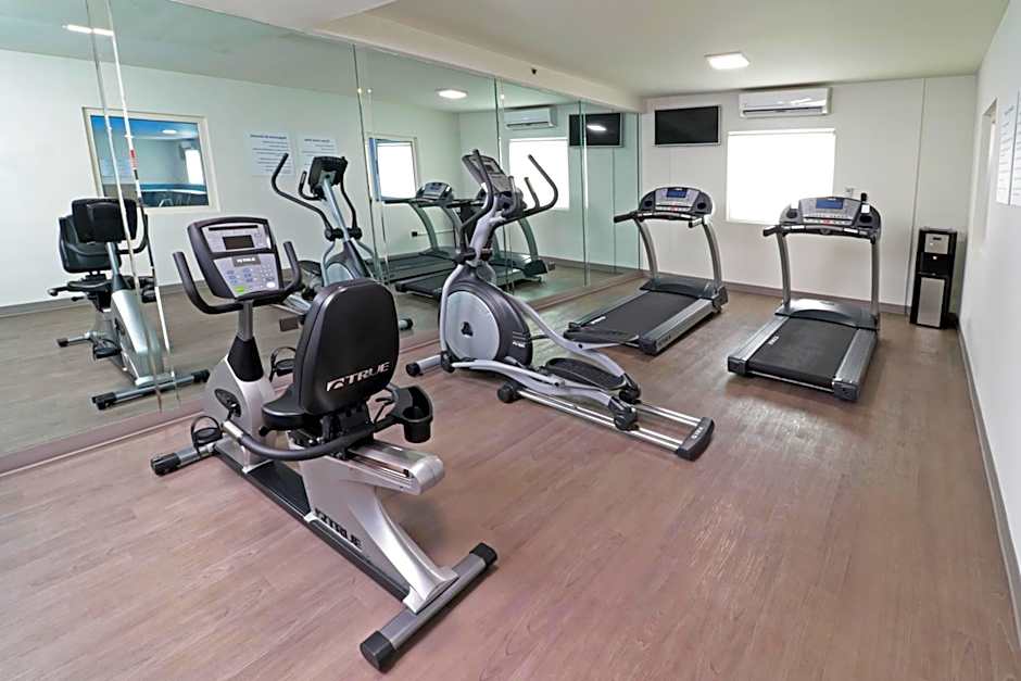 Holiday Inn Express Piedras Negras By IHG