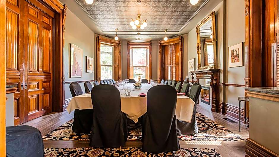 The Idlewyld Inn and Spa