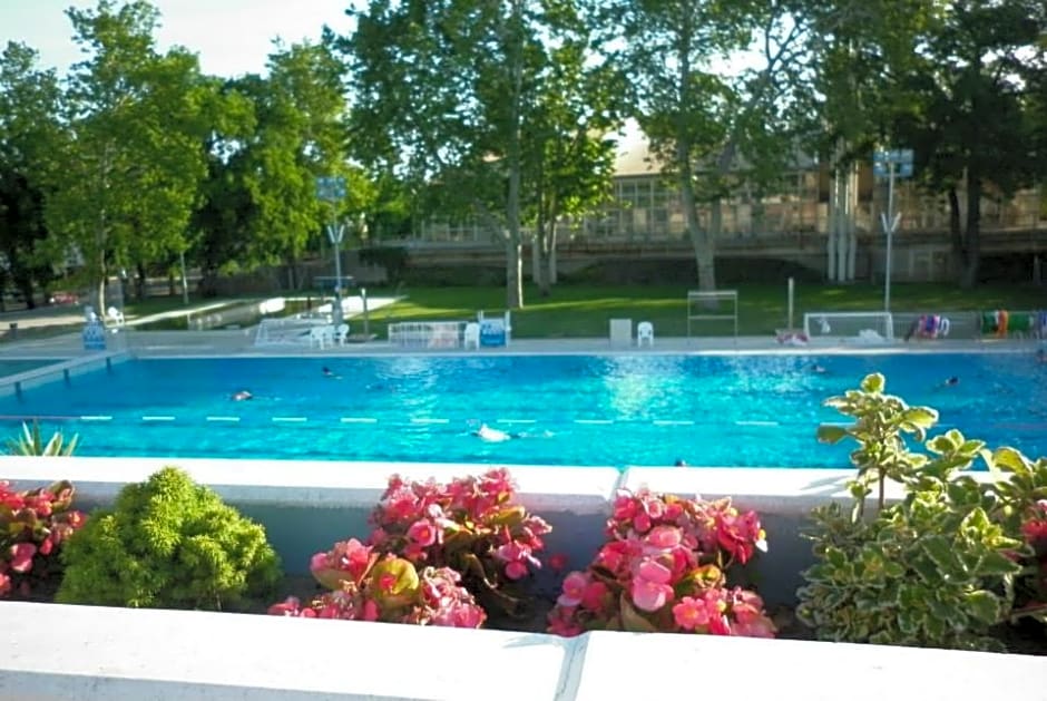 CVSE Clubház és Panzió