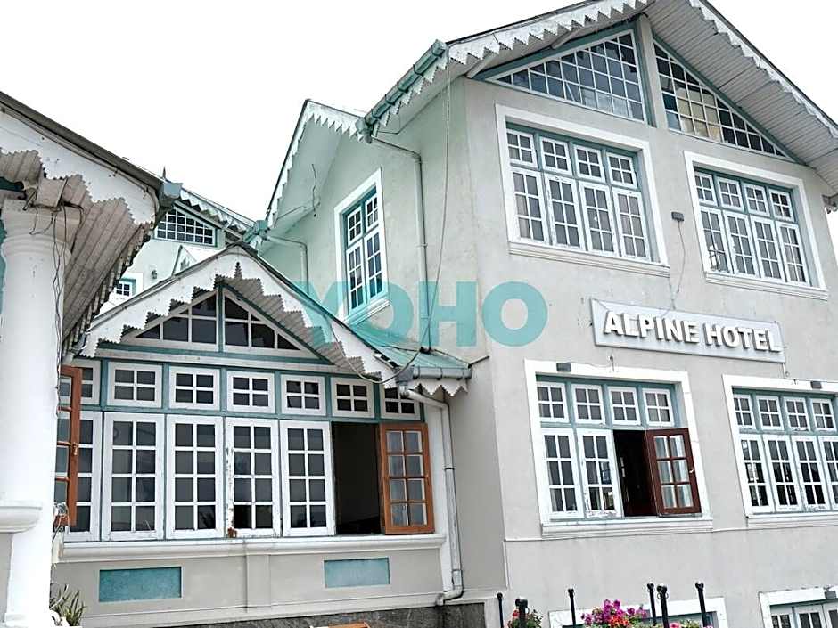 Alpine Hotel