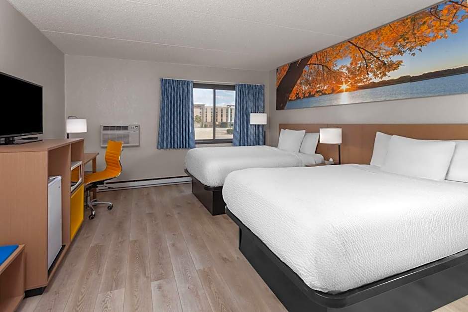 Days Inn by Wyndham Mason City