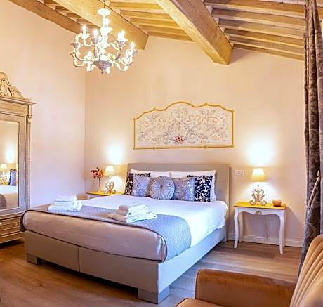 King Room with Mountain View