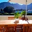 Hermanus Beachfront Lodge