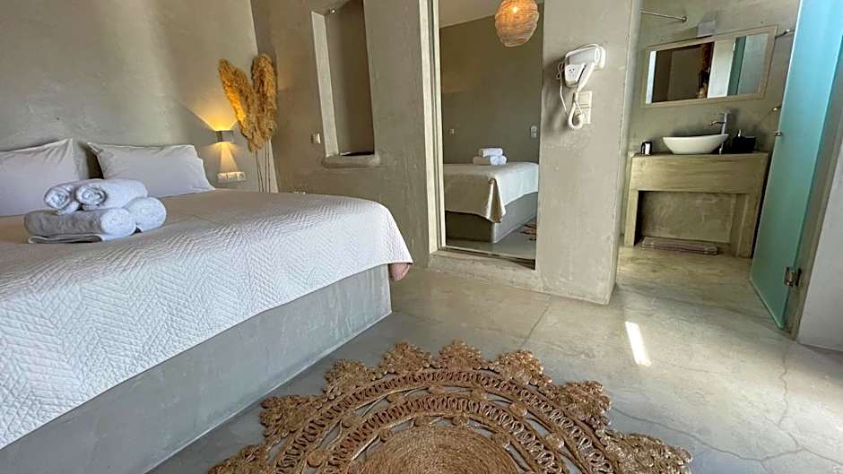 Eight Dimensions Capari Suites Elafonisos