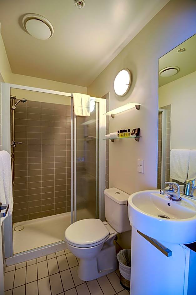 The Quadrant Hotel & Suites