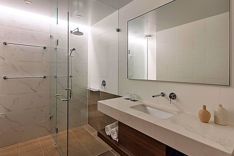 Rydges Perth Kings Square