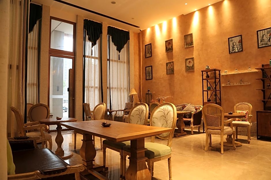 Borrman Hotel Huaihua High Speed Railway South Station Wanda Plaza – Huaihua