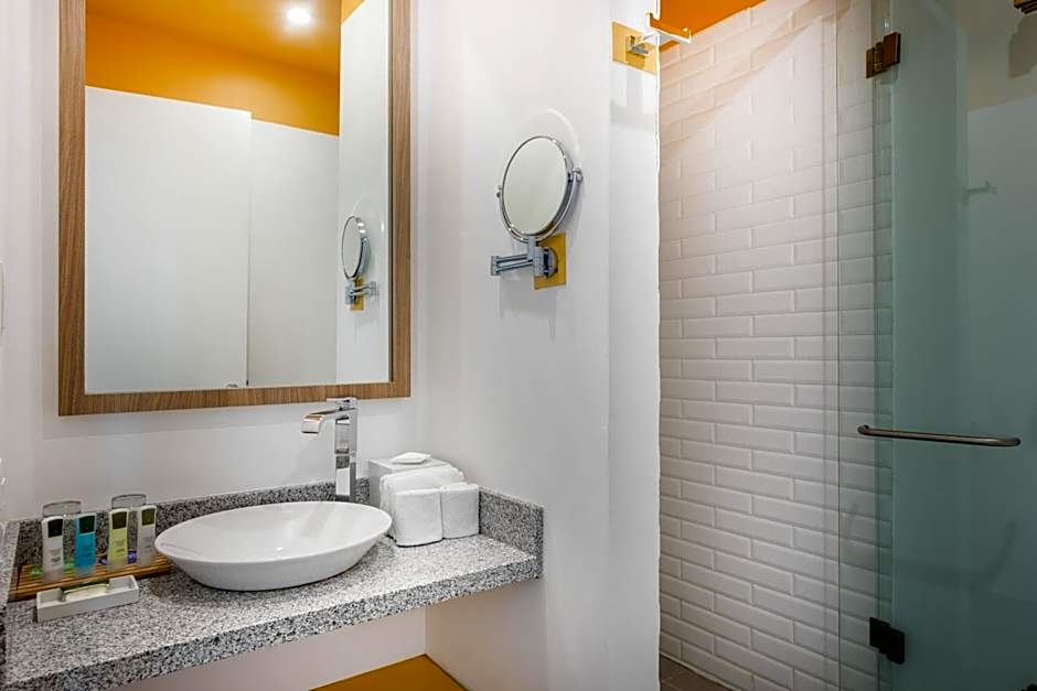 TRYP by Wyndham Mexico City World Trade Center Area