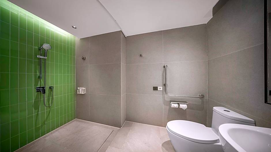 Holiday Inn Qinhuangdao Haigang By IHG