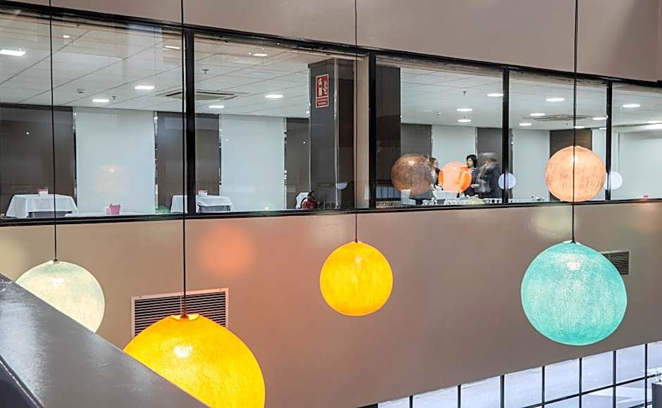 Hotel Chamartin The One