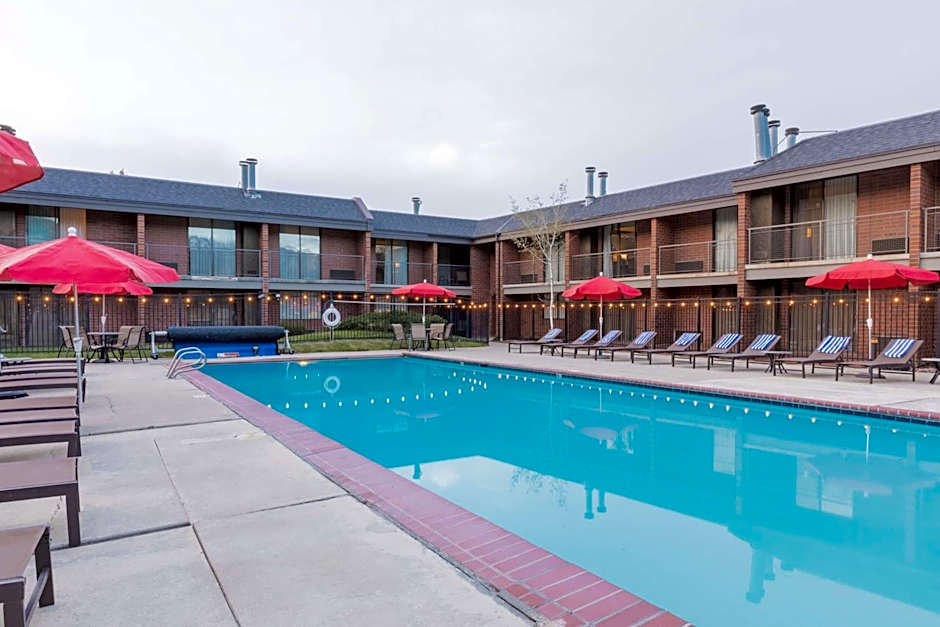 DoubleTree by Hilton Park City - The Yarrow
