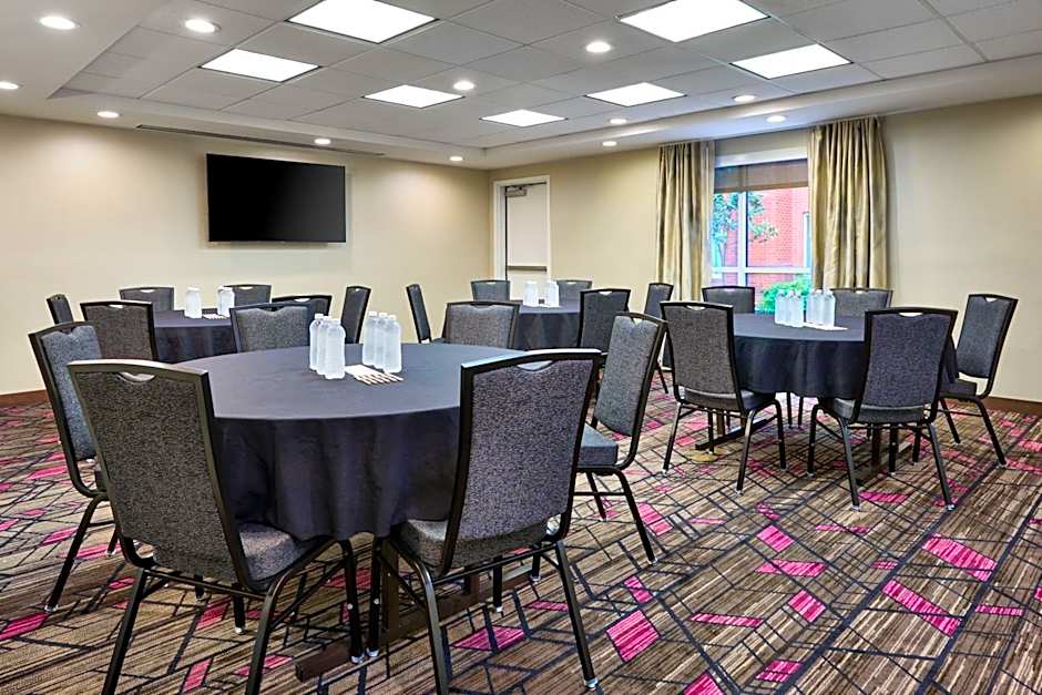 Residence Inn by Marriott Nashville SE/Murfreesboro