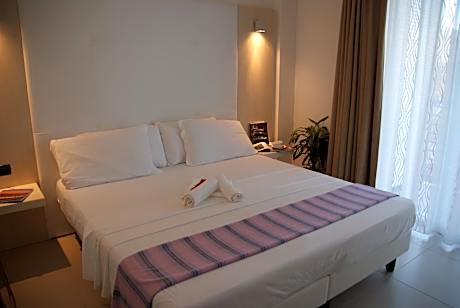 One-Bedroom Apartment (4 Adults)