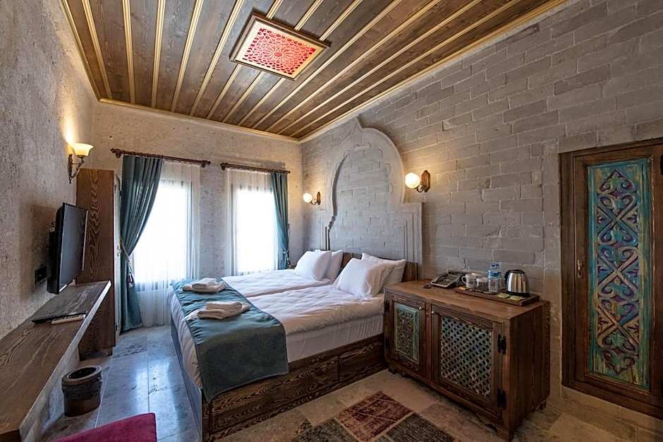 Foremanson Cave Hotel