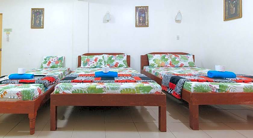 Golden Success Hotel I by RedDoorz