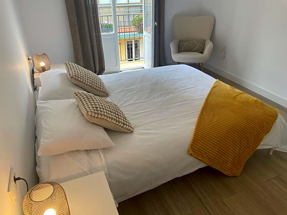 Casa Rie - In the heart of Alicante City, next the the ‘Mercado’