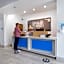 Holiday Inn Express Hotel & Suites Bedford By IHG
